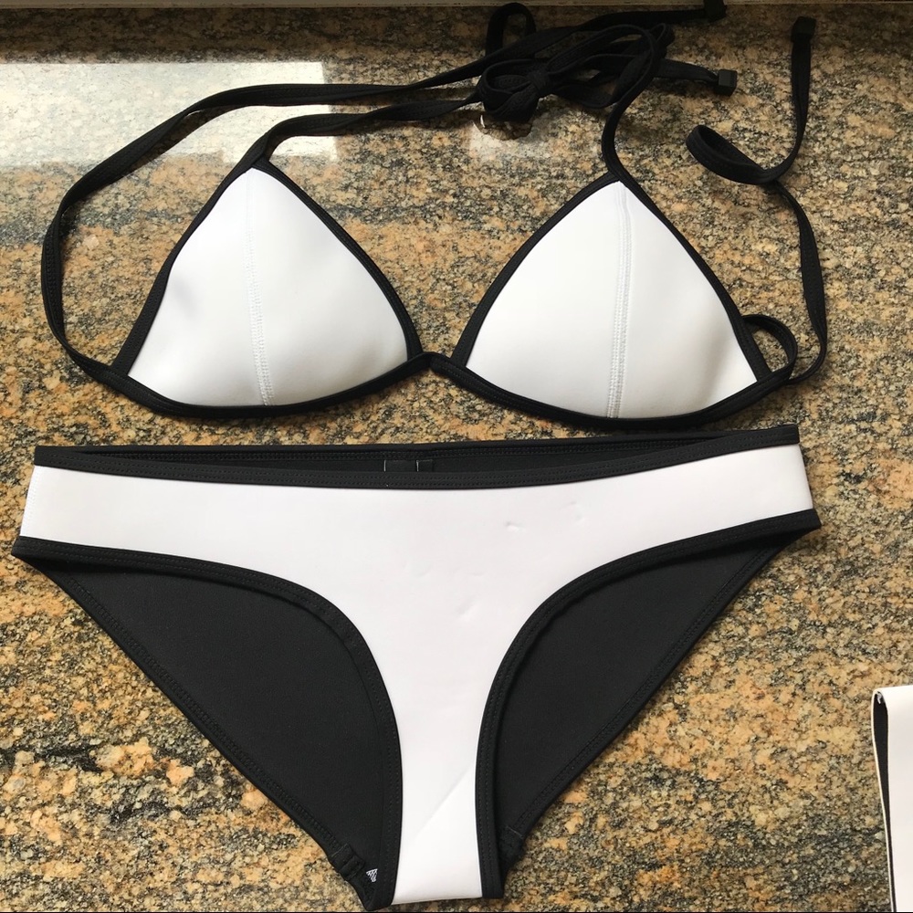 Triangl Bikini